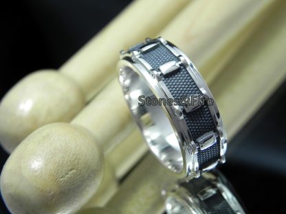 Wedding Drum Ring | Drums | Drumming | Drummers | thin Snare Drum ring | Drummers family | Drummers gifts | Drums jewelry | Wedding bands | Musician gift |