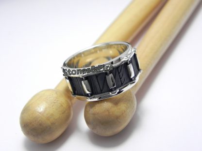 Wedding Drum Ring | Drums | Drumming | Drummers | Snare Drum ring | Drummers family | Drummers gifts | Drums jewelry | Wedding bands | Musician gift |