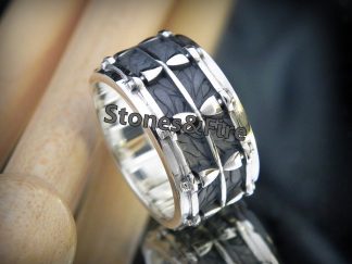 Drum | Drums | Drumming | Drummers | Snare Drum ring | Drummers family | Drummers gifts | Drums jewelry | Wedding bands | Musician gift |