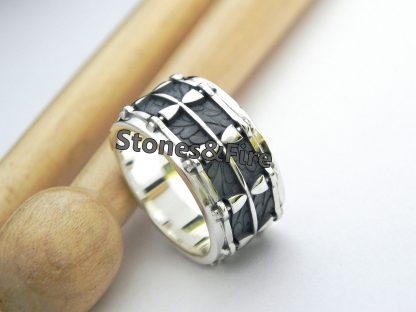Drumming | Drummers | Snare Drum ring | Drummers family | Drummers gifts | Drums jewelry | Wedding bands | Musician jewelry