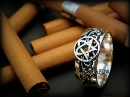 Heartagram Wedding Ring ideas | H.I.M. | His Infernal Majesty | Ville Valo | Funeral of Hearts | Love Metal | gothic rock | himsters | HIMband | Join Me In Death