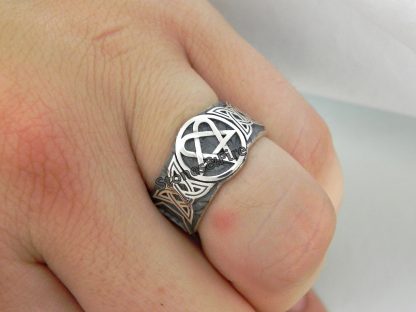 Heartagram Wedding Ring ideas | H.I.M. | His Infernal Majesty | Ville Valo | Funeral of Hearts | Love Metal | gothic rock | himsters | HIMband | Join Me In Death