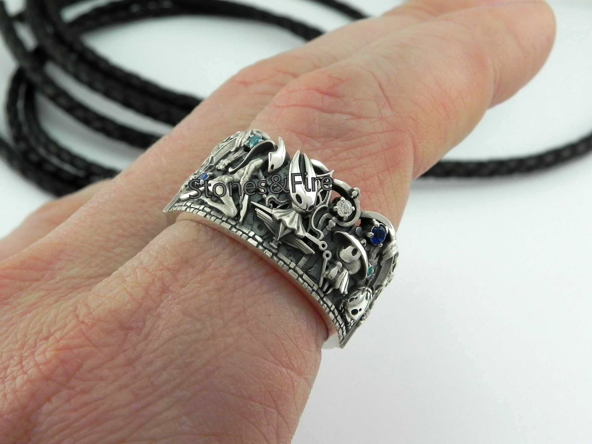 This custom Ring is a fan art designed and made by Stones&Fire. Inspired by animation and playing games. More info you may find in its description.